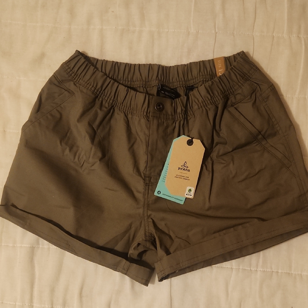 NWT - prAna Women's Double Peak Shorts
